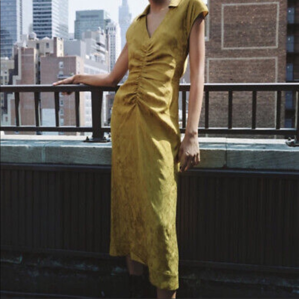 NWT Zara jacquard midi dress